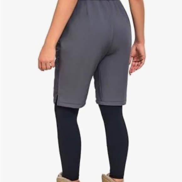 Little Donkey Andy Hybrid Shorts - Picture 8 of 9